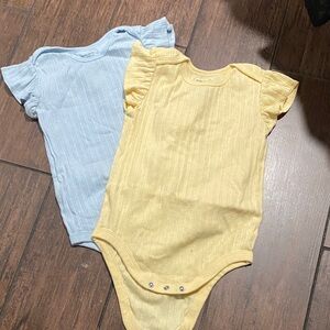 Adorable Yellow and Blue Kids Bodysuit Set